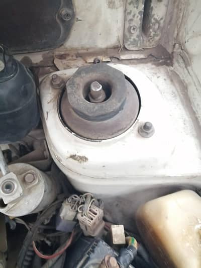 mehran vxr in good condition outer shower and brand new tyres