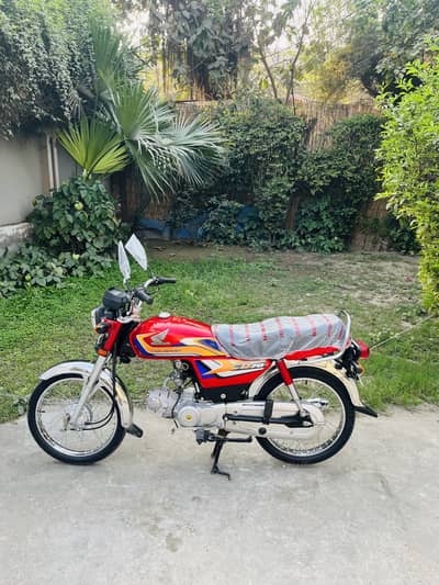 Honda cd 70 2025 model total original 10/10 condition best for 2026