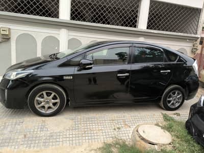 Prius PHEV  2012 2016