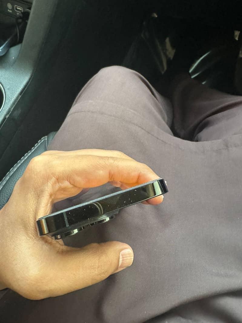 IPhone 14 Pro UAE Version 2