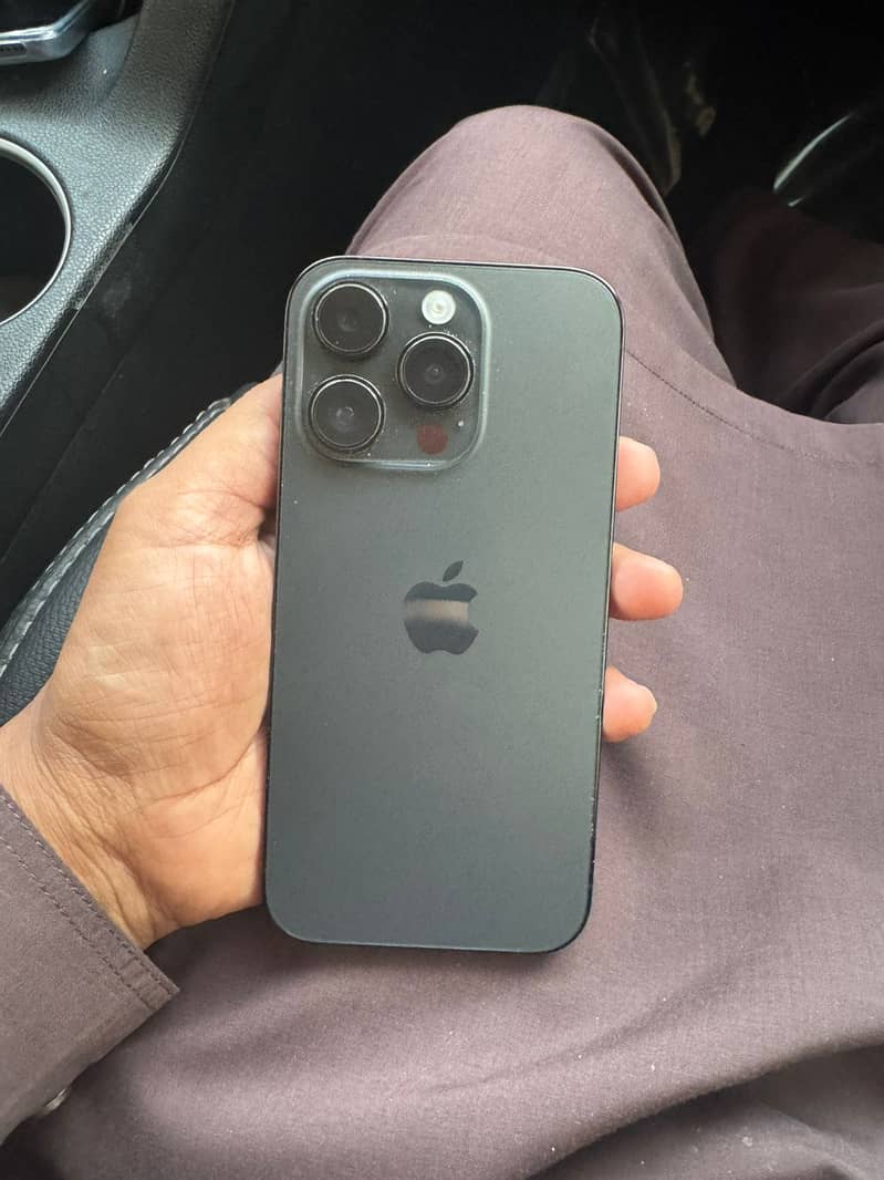 IPhone 14 Pro UAE Version 4