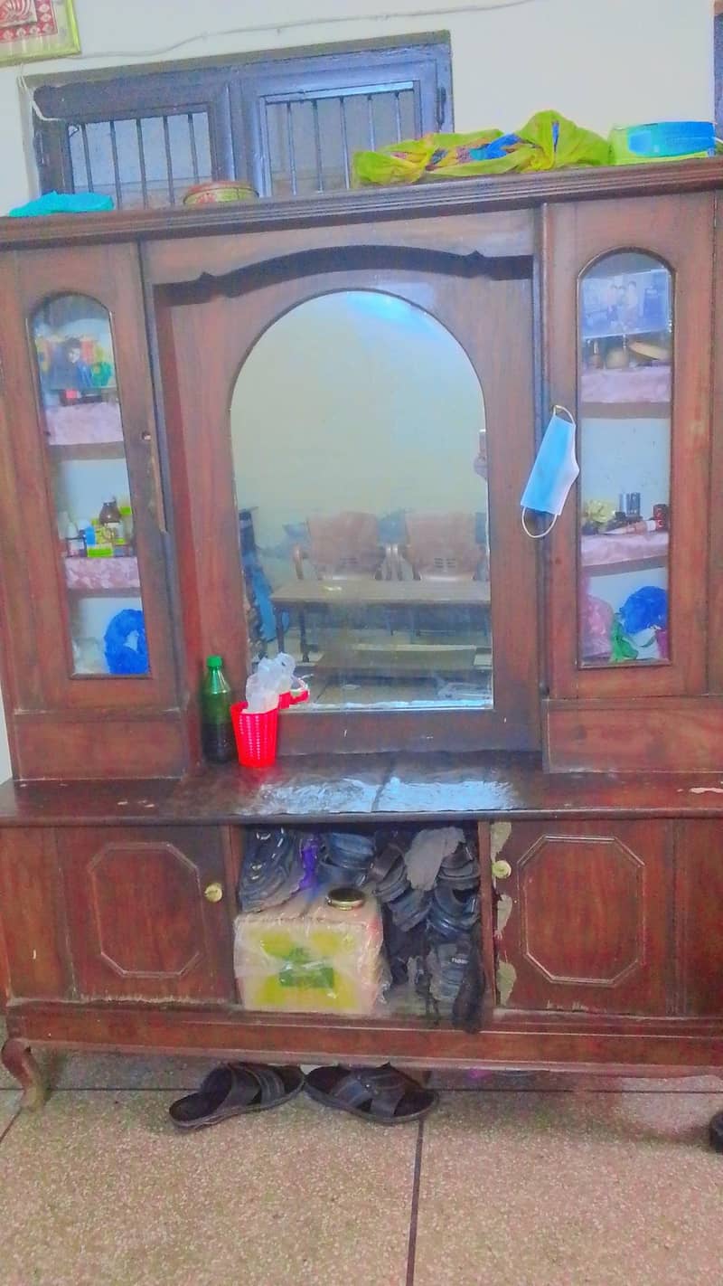 dressing,table and shockace 2