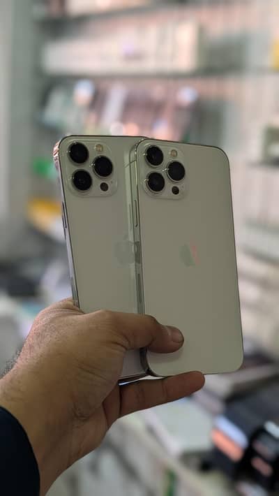 iPhone 13 pro max PTA Approved.    512Gb.    03392200046