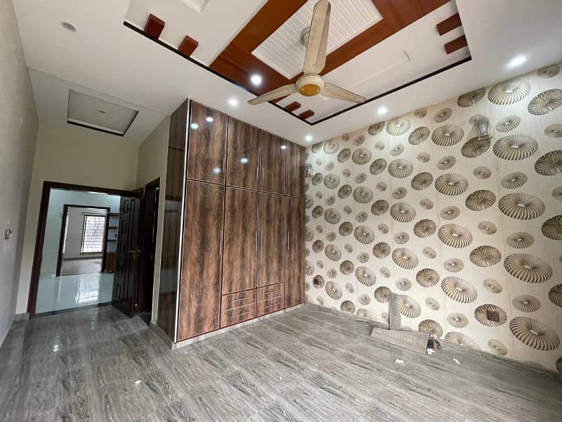 D block uppar portion 1