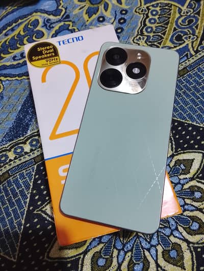 tecno spark 20c 4+4/128