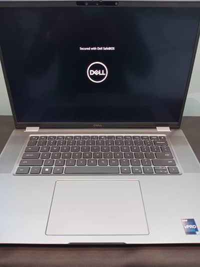 Dell Latitude 7640 V Pro Core i7 13th Gen