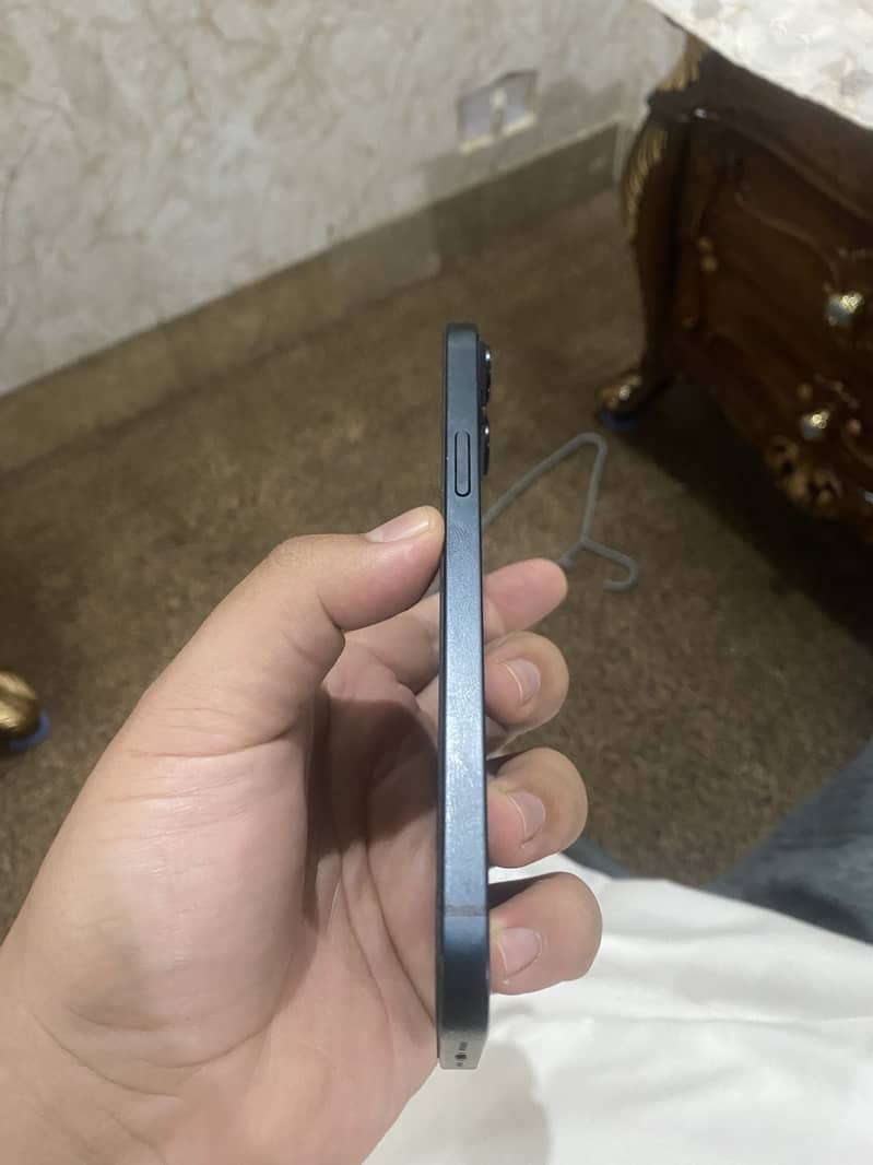 Iphone 14 plus PTA 4