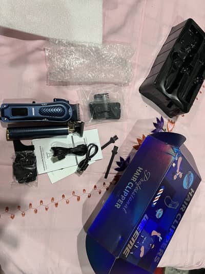 Weeme 806 hair machine and clipper