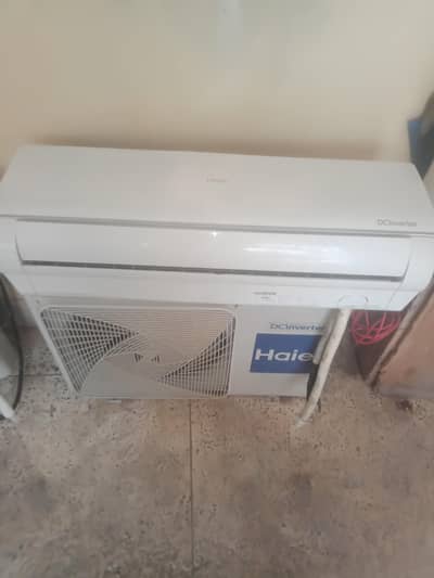 1 ton haier DC inverter
