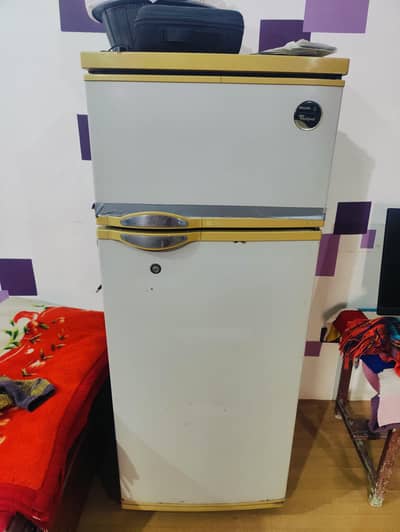 Refrigerator phillips whirpool