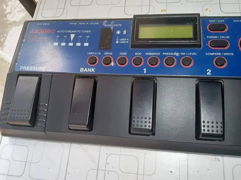 Guitar Hyper Performance Processor Korg Toneworks AX300G 0