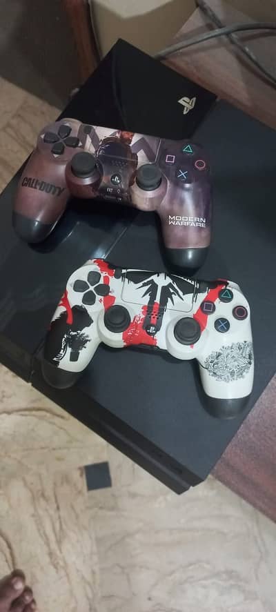 Ps4 Fat jailbreak 500 GB or 1.5 TB