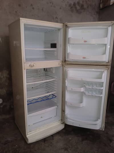 wave fridge full medium size total genuine gas compressor in Lahore