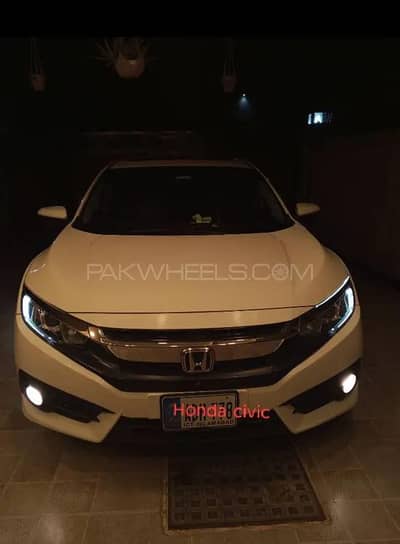 Honda civic 2017 B2b genuine car Honda maintained