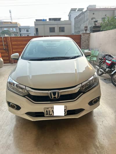 honda city 1.2 Auto 2022 bumper to bumper genuine