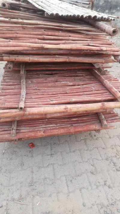 Bambo Wall Baans ki dewar 100 Ft length and 4 feet high