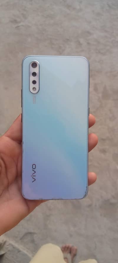 vivo s1 with box cahrgr 4/128