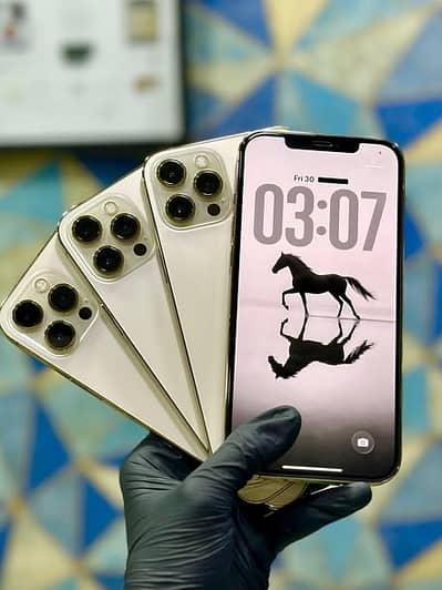 *Apple iPhone 12 Pro Max — 512GB*