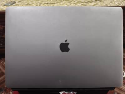 Macbook Pro 2019 | 16GB | 1TB | 16 inches | i9 | 9th Gen