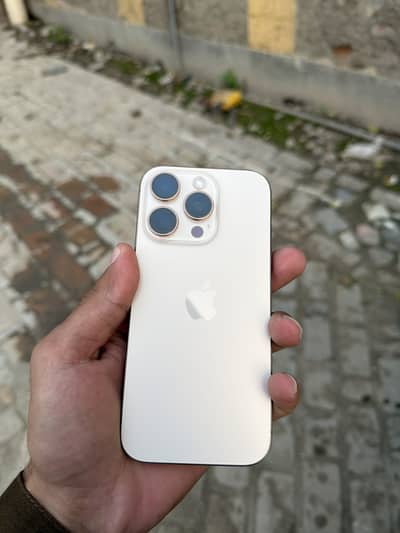 Iphone 16 pro jv urgent sale