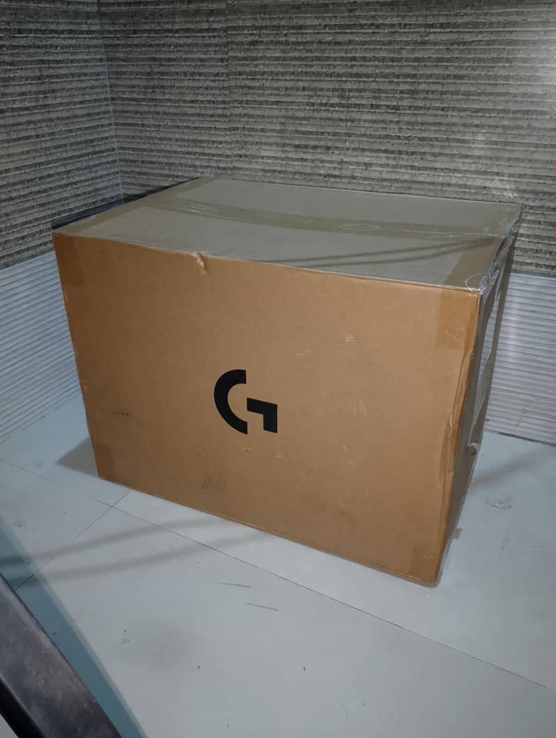Logitech G29 Box packed 1