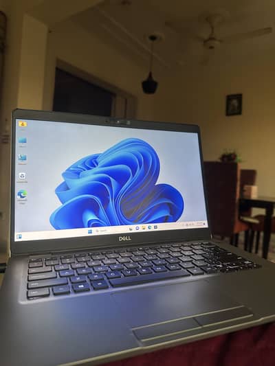 Dell latitude 5310 10 Gen, 16GB RAM / 512GB SSD