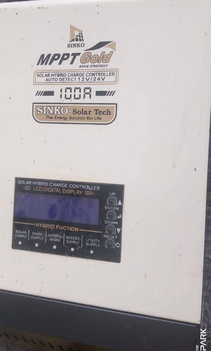 MPPT controller 100A 1