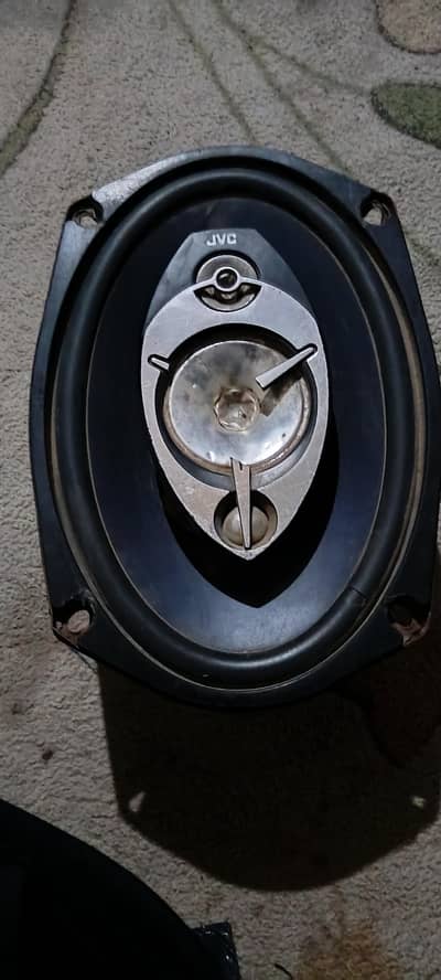 amplifier speaker and woofer