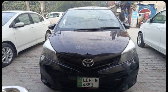 Vitz toyota 2011 family used car