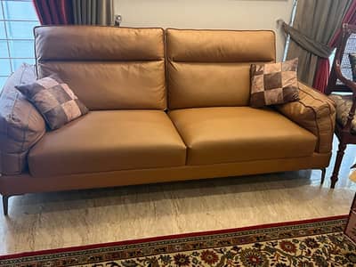 Leather Sofa for Sale – Imported from Kuwait