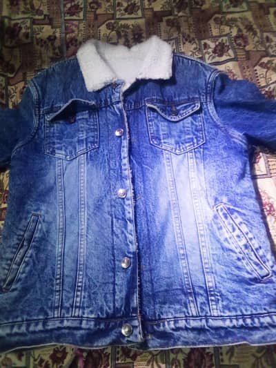 Almost New Sherpa Collar Denim Jacket – Medium – Winter Collection