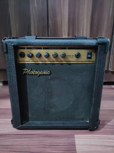 Photogenic PGA-25 Electric Guitar Amplifier