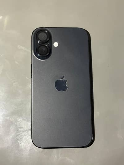 iPhone 16