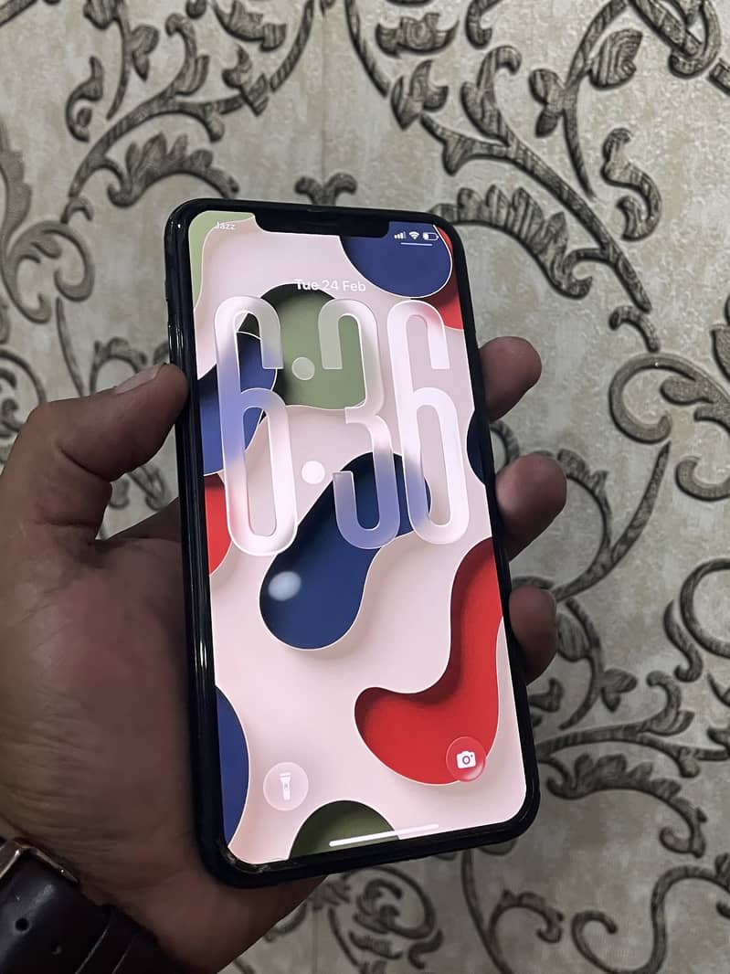 Iphone 11 pro max 1