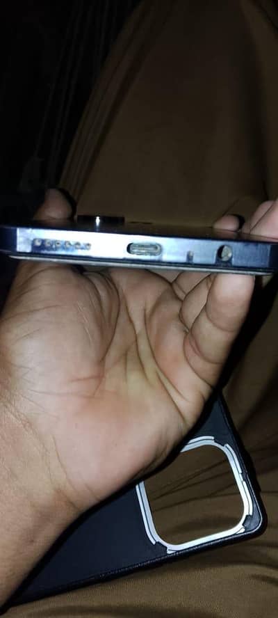 tecno camon 20 box charger only lead change new condition 10 by 10