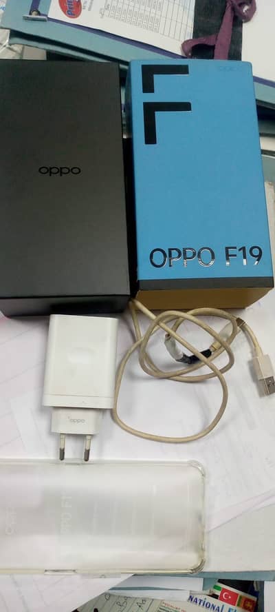 Oppo F19 Model in best condition with box and original charger