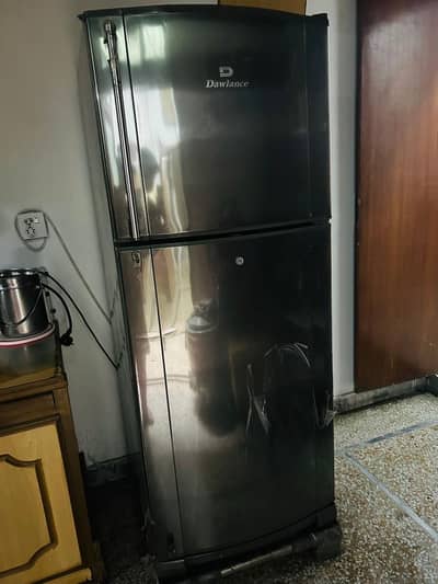 Dawlance refrigerator in very good condition