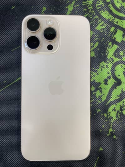 Apple iPhone 16 Pro Max