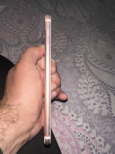 I phone 7 plus 128 gb PTA proved