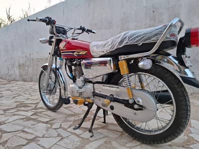 CG Honda 125 Special Edition Self Start Chrom 2024