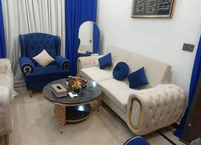 7 seater sofa with center table