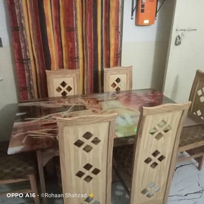 Dinning Table For Sale !!