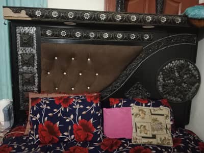 double bed in used condition