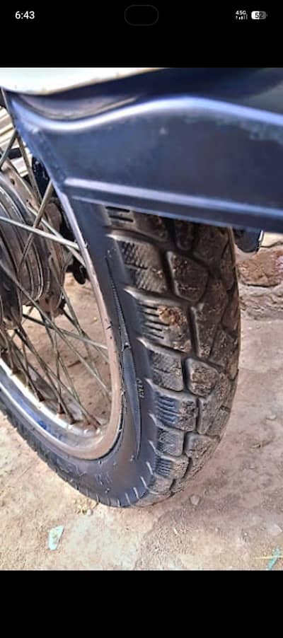 Hi speed bike bilkul saf condition main hai