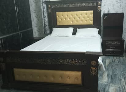 Kind Bed Set with 2 Side Tables & Dressing Table  Good Condition