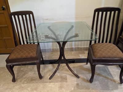 Dining Table and 6 Chairs