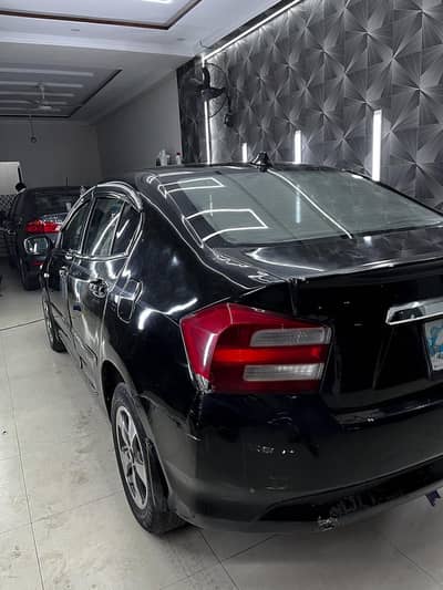 Honda city 2010 automatic