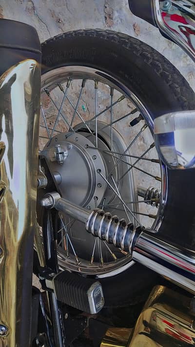 Honda 125 self start golden kohat no vip 0 condition