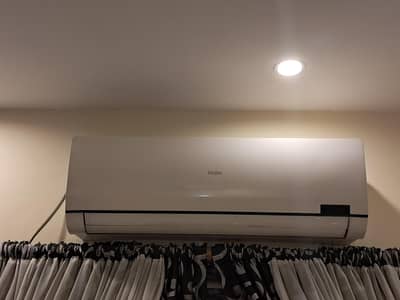 Haier 1.5 Ton new fresh Air Conditioner