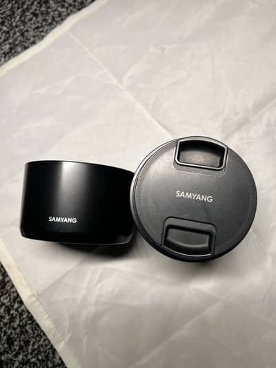 Samyang 85mm lens 1.4 Condition 10/9